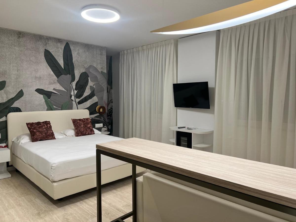 Astoria Suite Hotel Rimini Ngoại thất bức ảnh