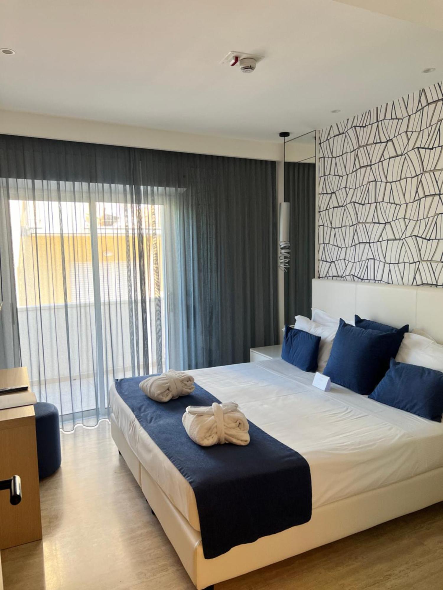 Astoria Suite Hotel Rimini Ngoại thất bức ảnh