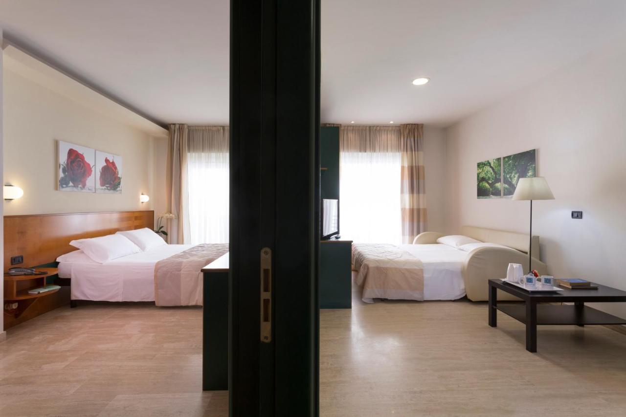 Astoria Suite Hotel Rimini Ngoại thất bức ảnh